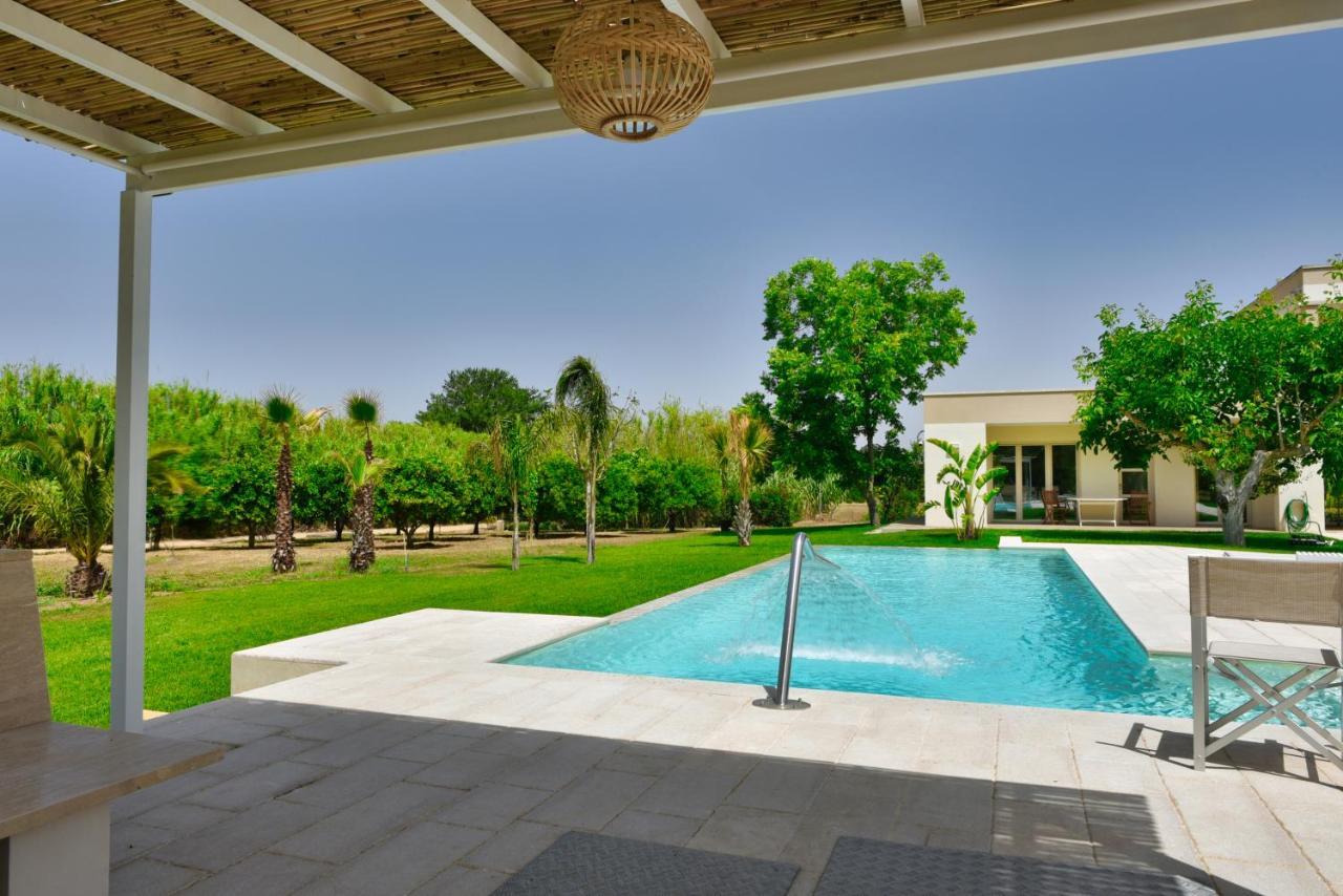 Villa Sirgole Rosa With Pool, Galatina Cutrofiano Buitenkant foto