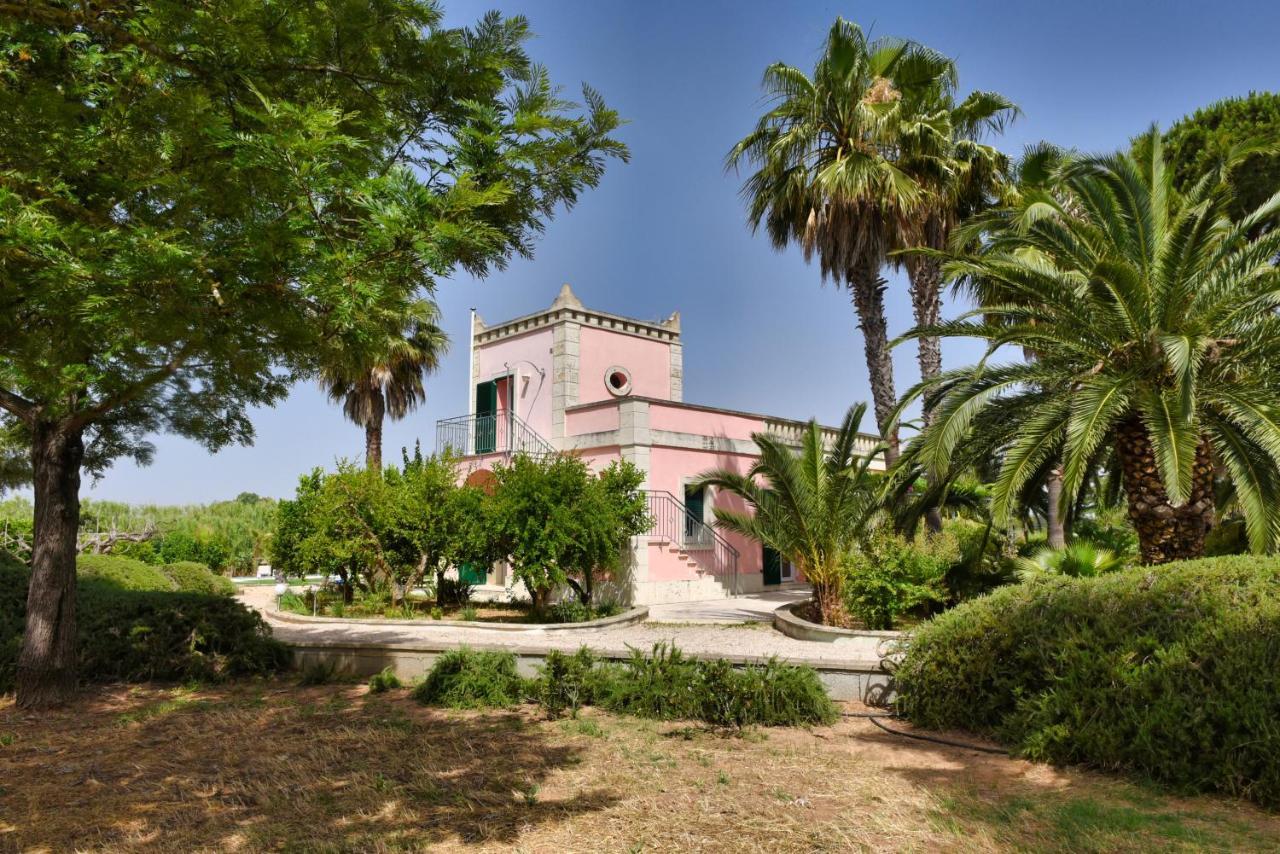 Villa Sirgole Rosa With Pool, Galatina Cutrofiano Buitenkant foto
