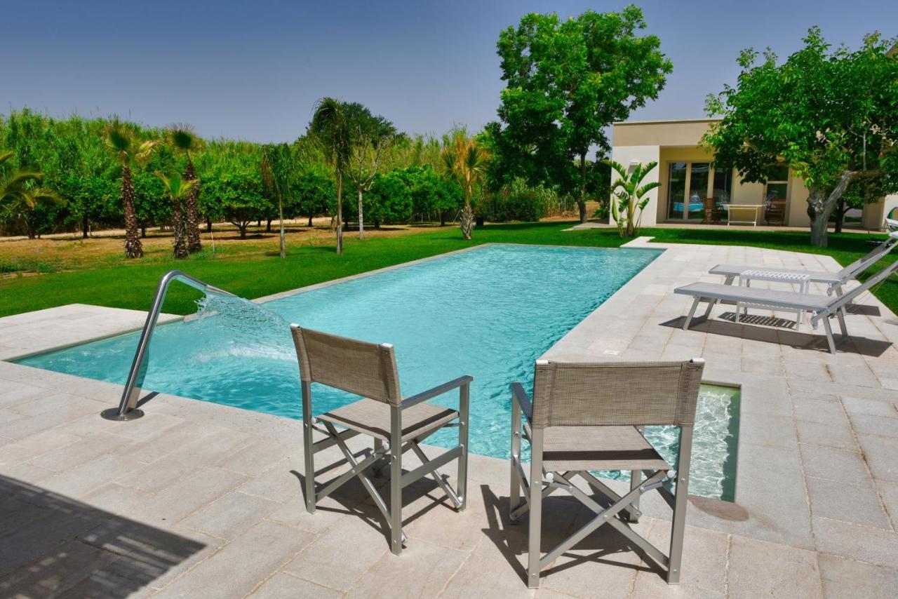 Villa Sirgole Rosa With Pool, Galatina Cutrofiano Buitenkant foto